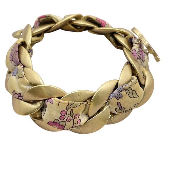 Chanel Coco Mark Amikomi Flower GD 00P Bracelet Box W/Box - Picture 7 of 14